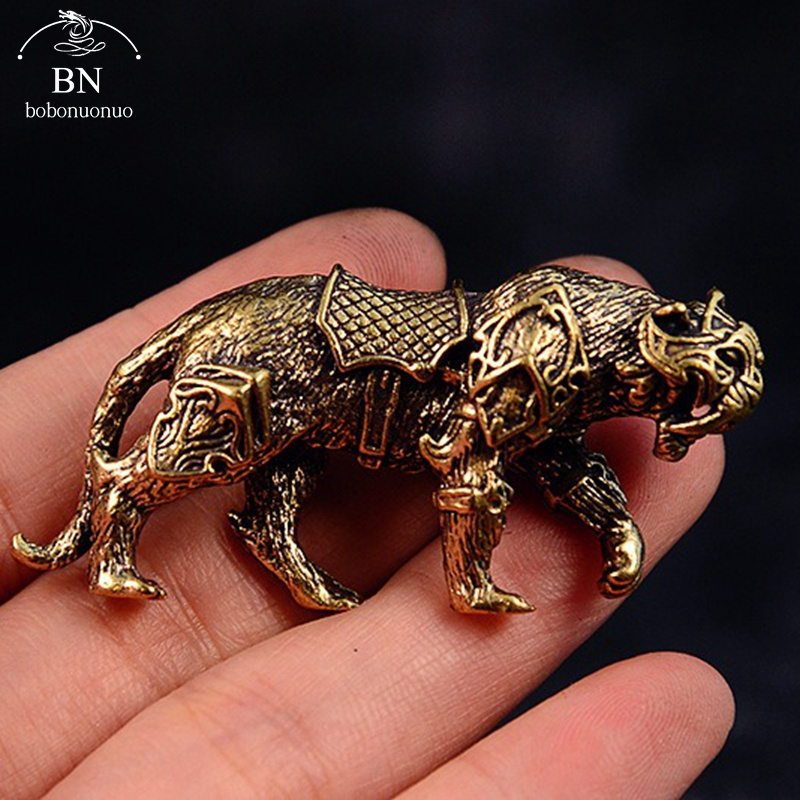 Retro Gaming Decor - Retro Brass Majestic Saber-toothed Tiger Miniature