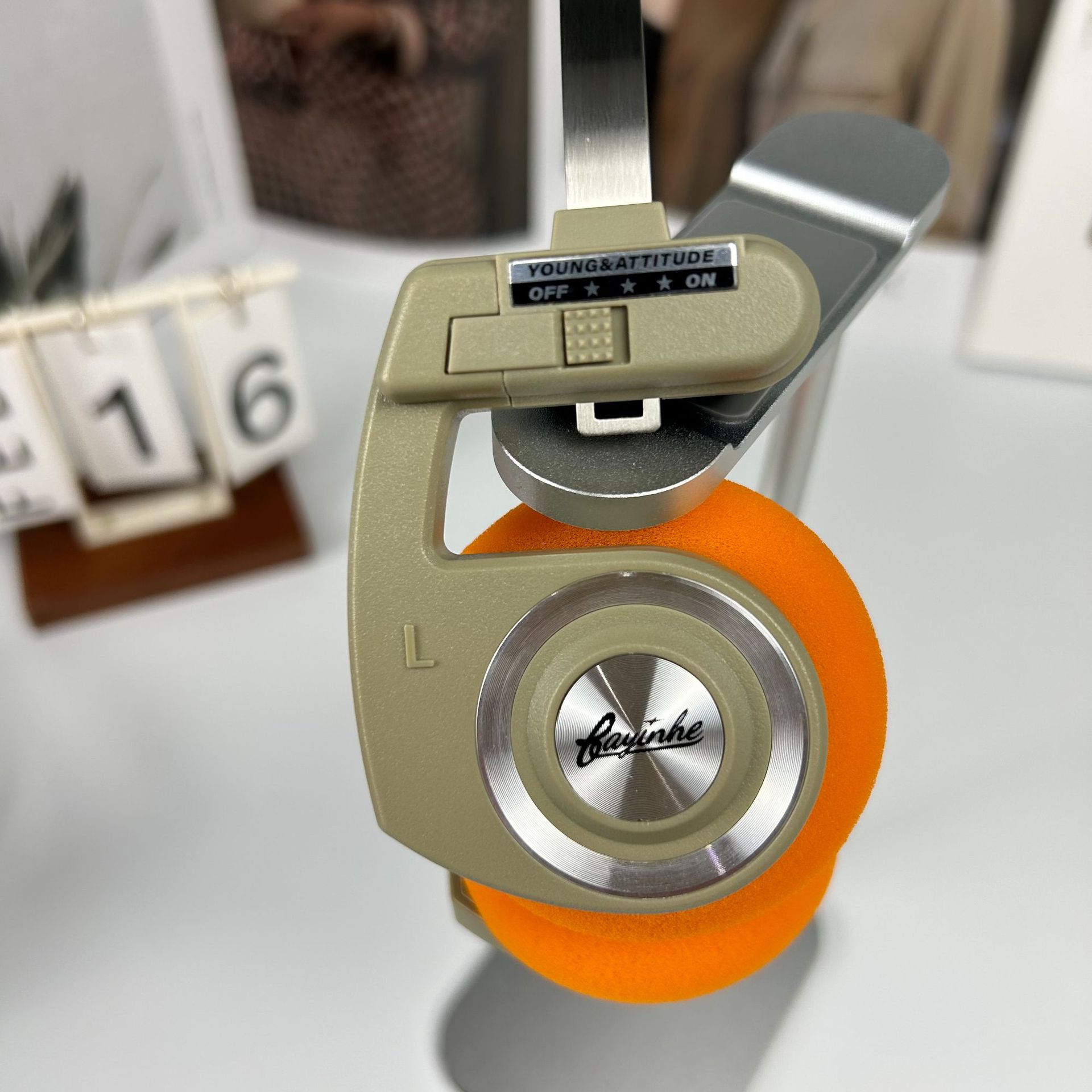 Retro Over-Ear Wireless Headph - Retro Gaming Kc 评论和价格