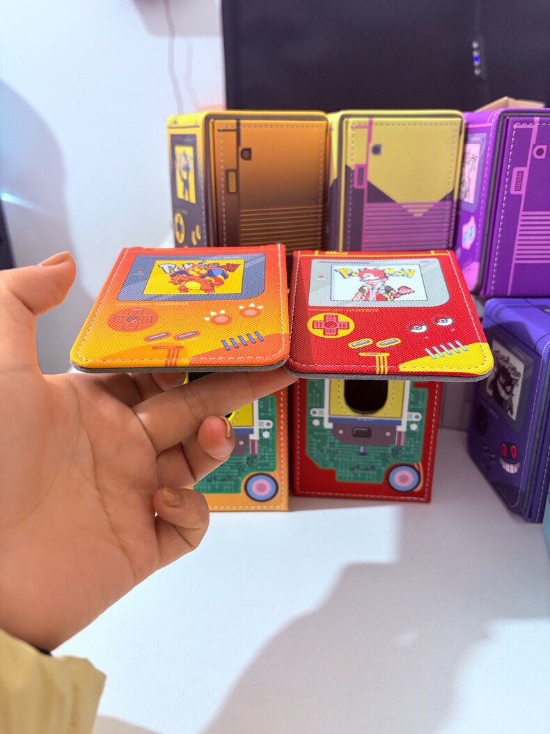 Pokémon Psyduck Mew Gengar Fig - Retro Gaming Console 评论和价格
