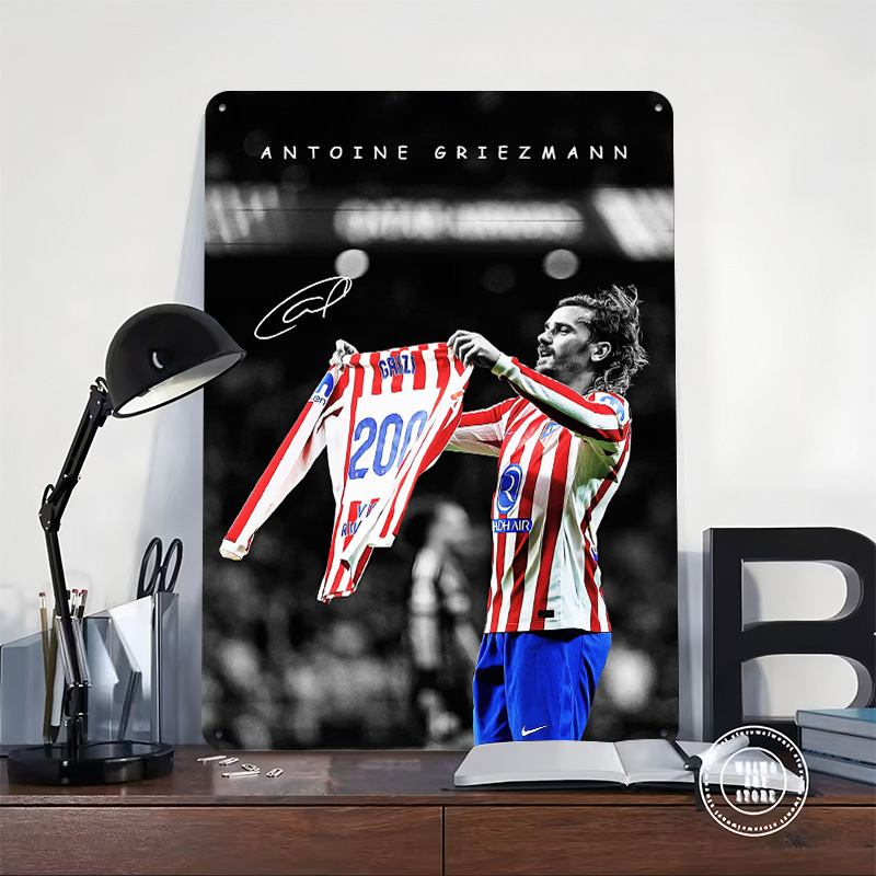 Antoine Griezmann With Jersey  - Retro Gaming Jersey 评论和价格