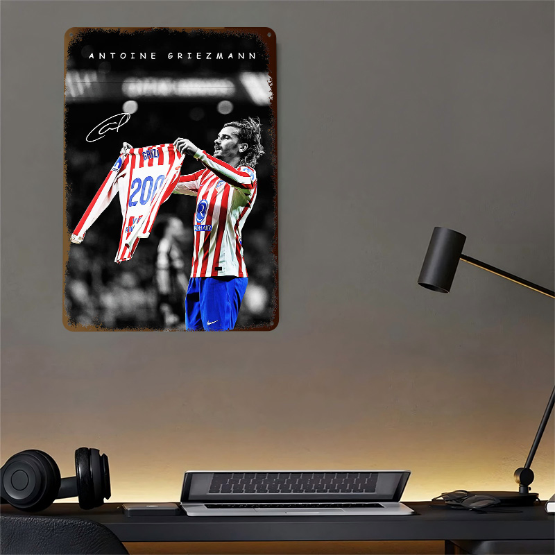 Antoine Griezmann With Jersey  - Retro Gaming Jersey 评论和价格