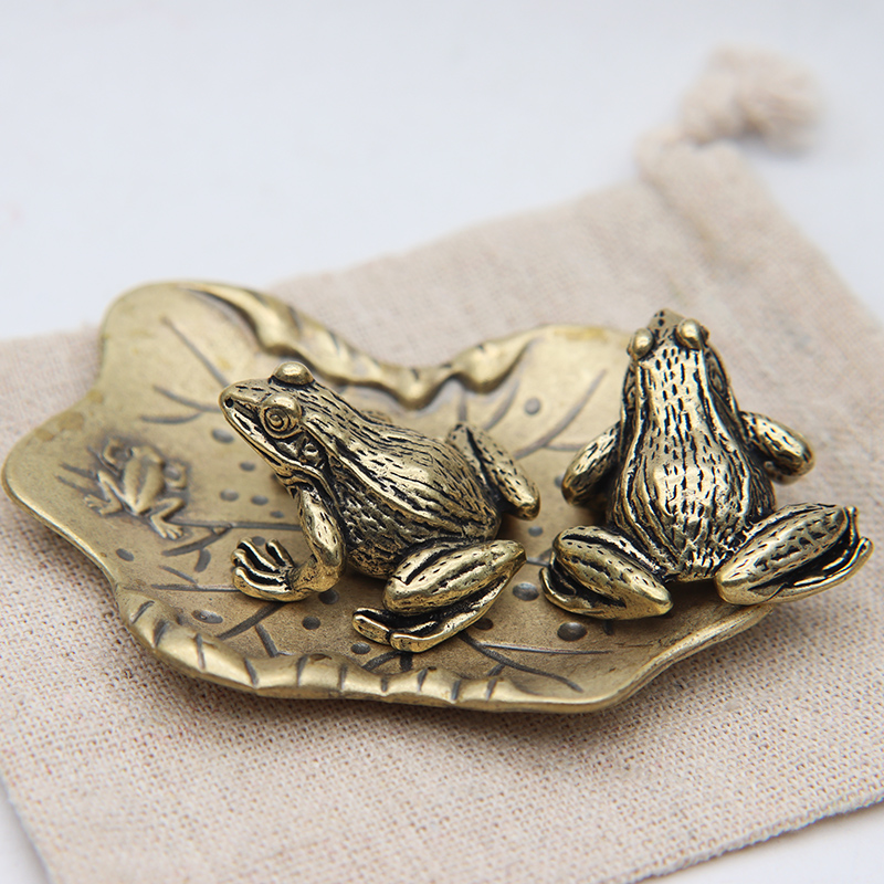 Metal Brass Frog Miniature Fig - Retro Gaming Decor 评论和价格